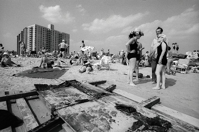 EAST-NYC-Life-ConeyIsland-10