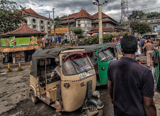 SL_Kandy_town_009