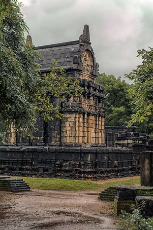 SL_Triangle_Nalanda_015