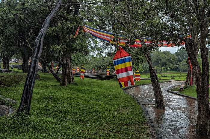 SL_Triangle_Polonnaruwa_014